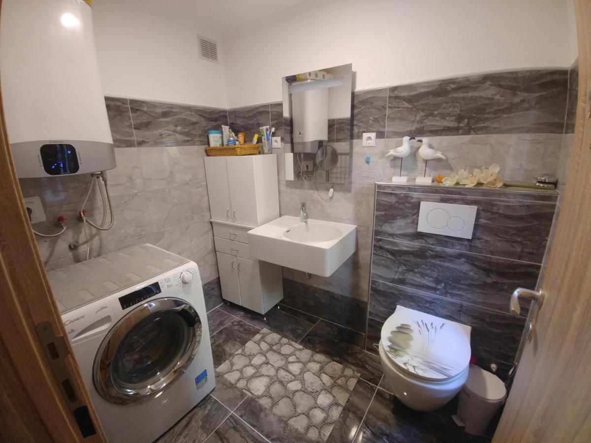 Apartman Speranza Ровінь Екстер'єр фото