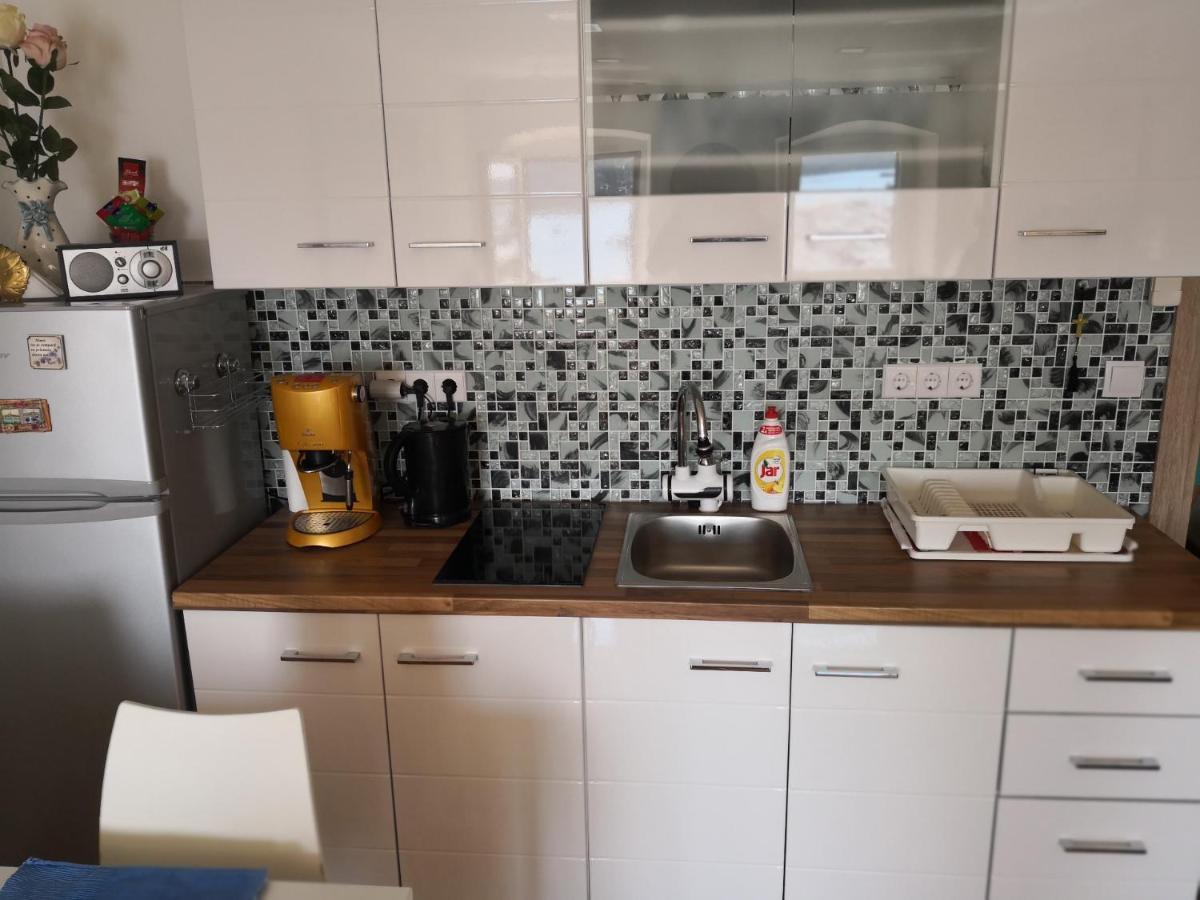 Apartman Speranza Ровінь Екстер'єр фото