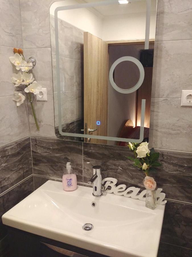 Apartman Speranza Ровінь Екстер'єр фото
